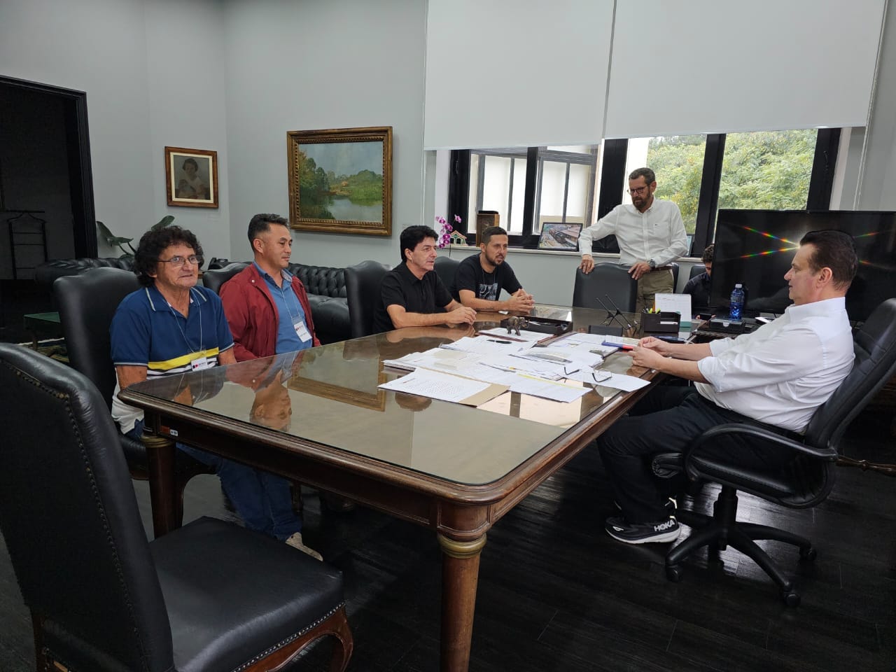 Lideranças políticas de Biritiba Mirim celebram avanços no Programa de Iluminação Pública em Led