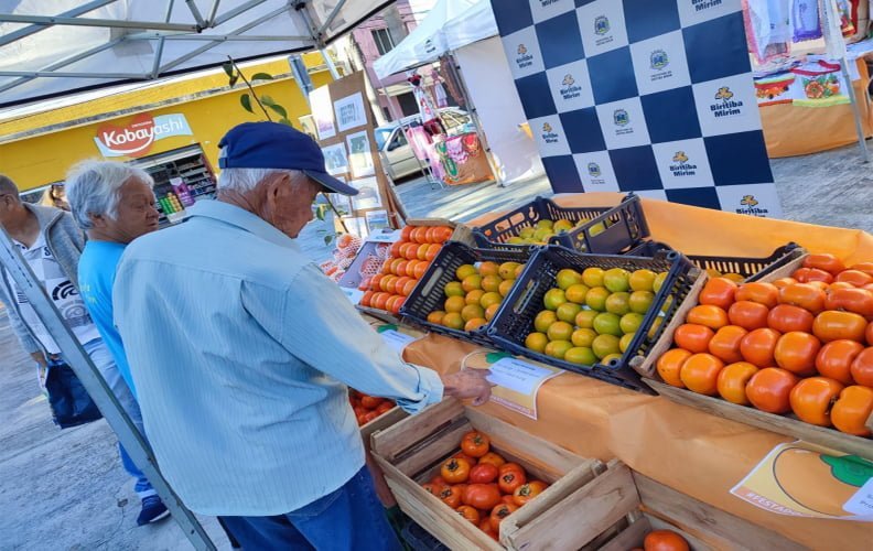 Festa do Caqui: Programação Musical e Gastronômica agita a Praça Central São Benedito