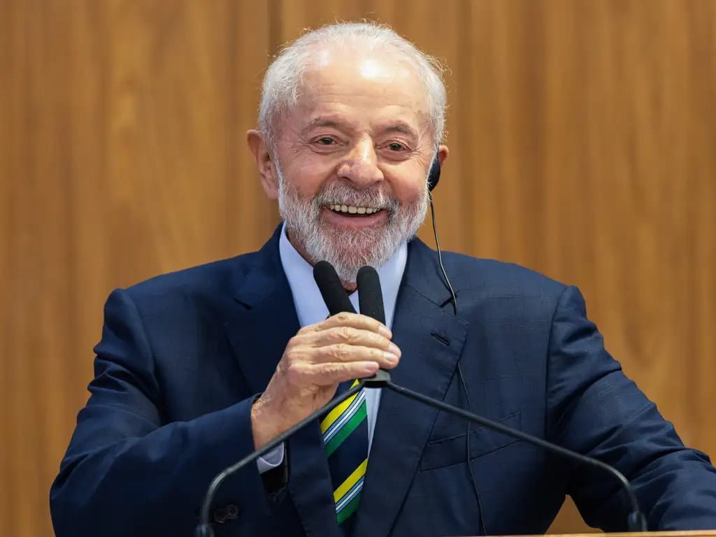 Ministros têm ressaltado a importância de ajustar a mensagem para alcançar mulheres e indivíduos de baixa renda, com os quais Lula parece ter menor apoio. ?: Rafa Neddermeyer/Agência Brasil