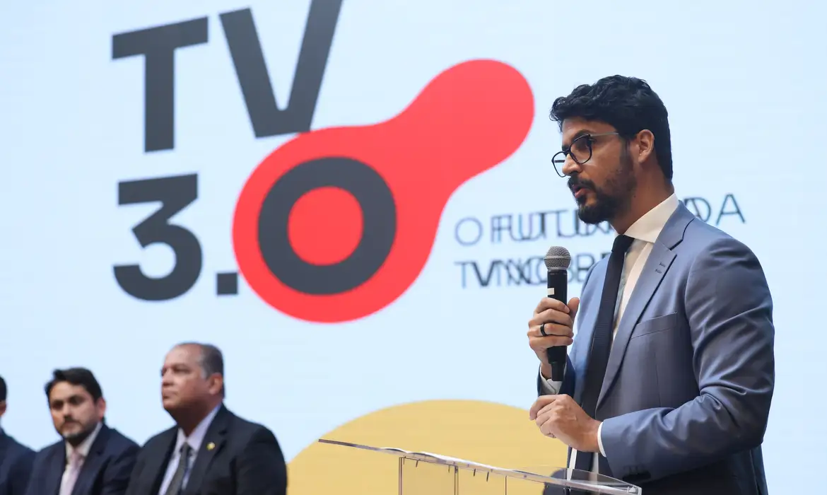 Presidente da EBC destaca união do setor para viabilizar a TV 3.0 e ampliar acesso à tecnologia