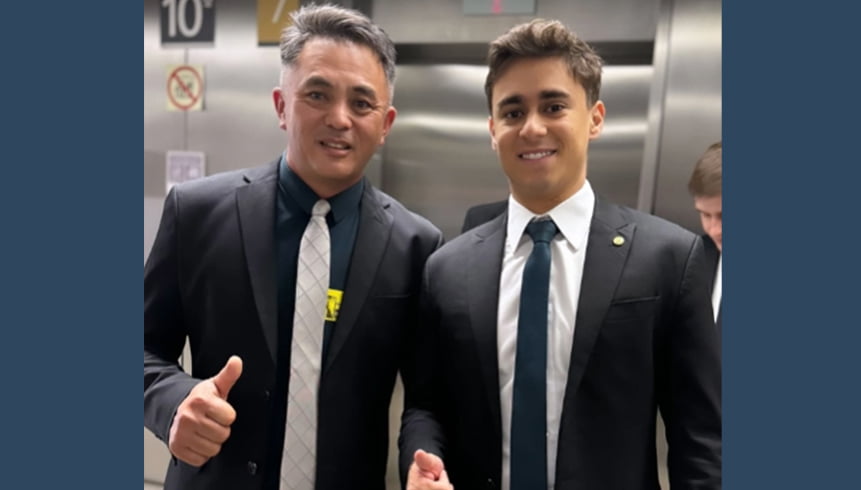 Vereador Toshi Omura e Deputado Federal Nikolas Ferreira. Foto: Reprodução/Toshi Omura