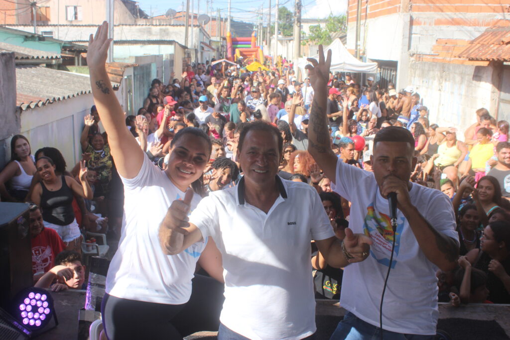 Um Dia Memorável com o Vereador Tião e os Vereadores Eleitos Cleitinho e Adalto em Festa no Bairro Santo Antônio. Diarioesp.com.br