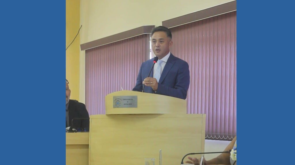 Toshi Omura destaca trajetória de vida e compromisso com Biritiba Mirim em discurso de posse como vice-prefeito. Foto: Diarioesp.com.br