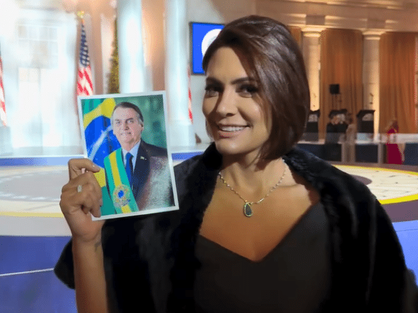 Bolsonaro Sinaliza Michelle Como Candidata e Traça Cenário para 2026. Foto: Reprodução