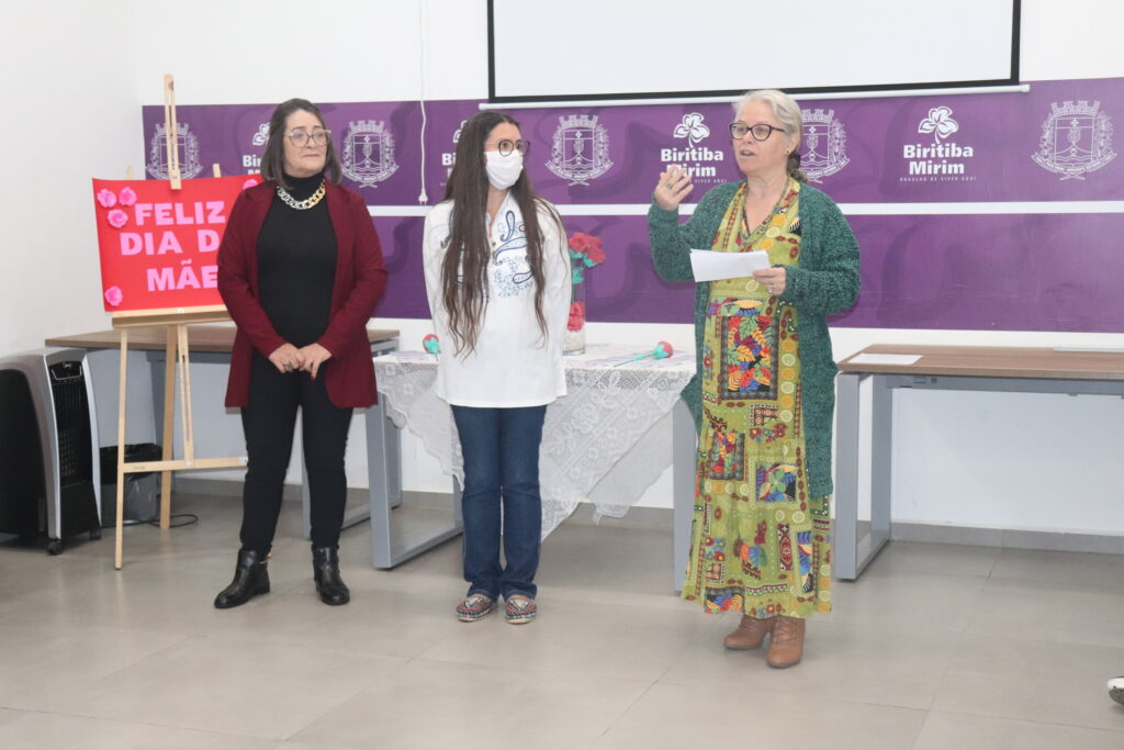 Prefeitura promove manhã especial sobre maternidade com mulheres do PAIF em homenagem ao Dia das Mães. Foto: PMBM