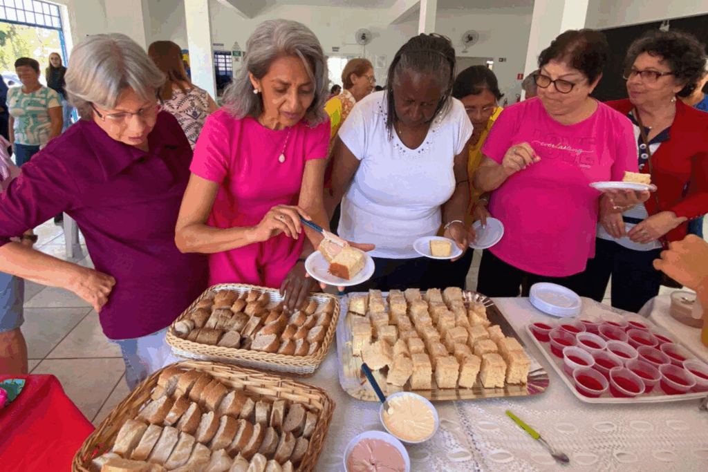 Instituto Reviver celebra Dia das Mães com café especial e homenagem a Dona Bia. Foto: PMBM