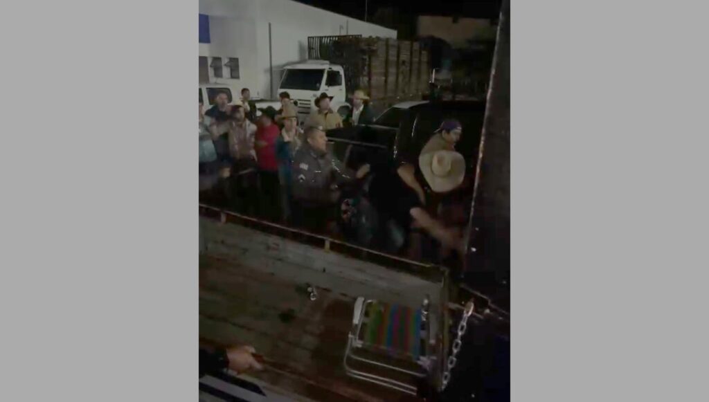 Decreto polêmico de Rodolfo Marcondes começa a gerar caos nas madrugadas de Salesópolis. Foto: Reprodução